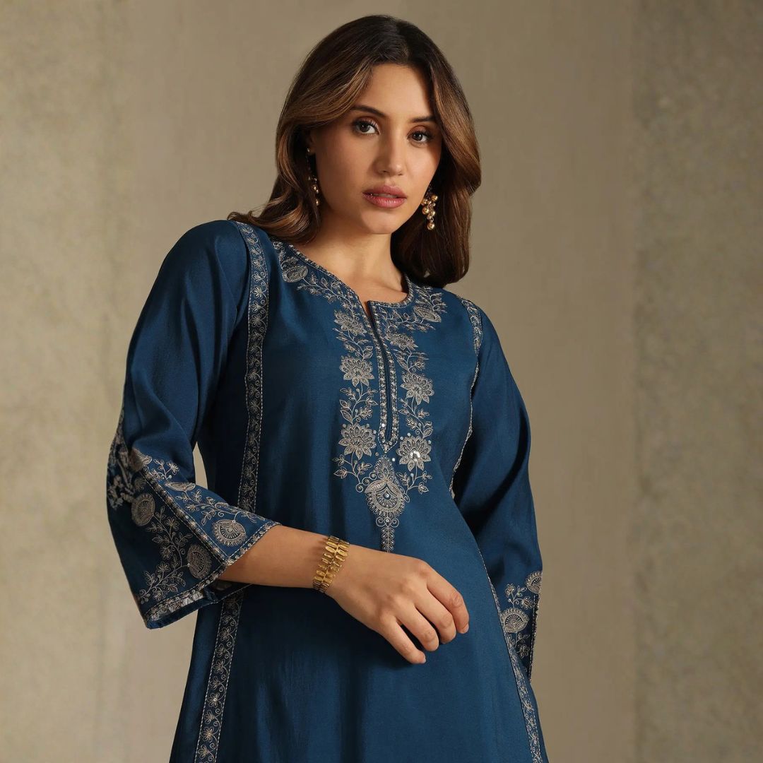 blue-art-silk-embroidered-kurta-set-with-thread-work